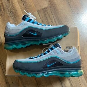 2010 Nike Plus Air Max 24-7 Neutral Grey Glass Blue